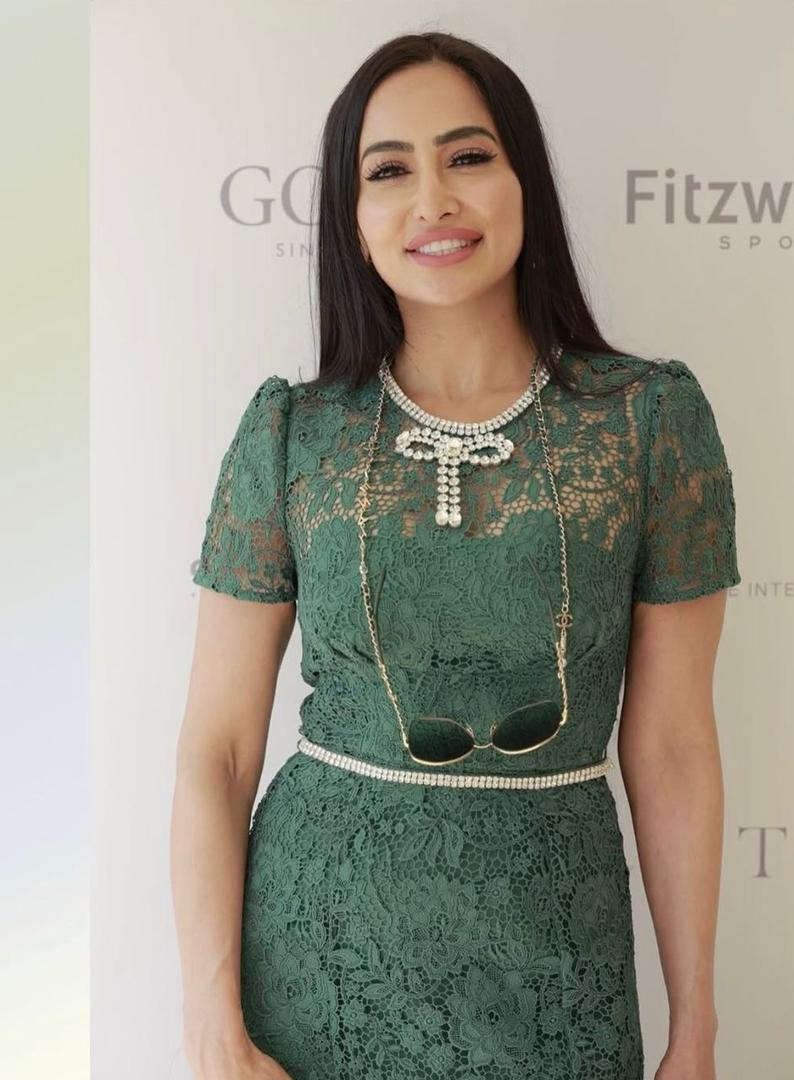 B LYNN CREWS-BROOKS – Stock Broker